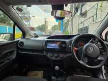 https://riyasewana.com/uploads/toyota-vitz-421163514.jpg