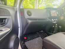 https://riyasewana.com/uploads/toyota-vitz-421261917816.jpg