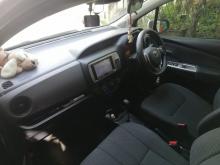 https://riyasewana.com/uploads/toyota-vitz-423582017762.jpg