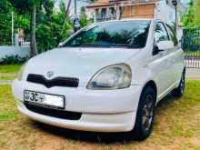 Toyota Vitz 2001 Car
