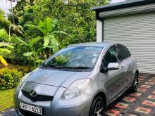 Toyota Vitz 2009 Car
