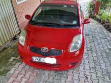 Toyota Vitz 2005 Car