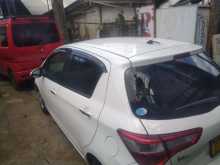 https://riyasewana.com/uploads/toyota-vitz-51220584812.jpg
