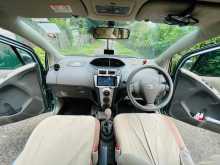 https://riyasewana.com/uploads/toyota-vitz-57171022012.jpg