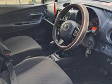 https://riyasewana.com/uploads/toyota-vitz-58185417422.jpg