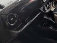 https://riyasewana.com/uploads/toyota-vitz-5820414353.jpg