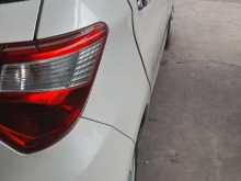 https://riyasewana.com/uploads/toyota-vitz-5820414631.jpg