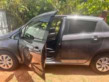 https://riyasewana.com/uploads/toyota-vitz-6125409364.jpg