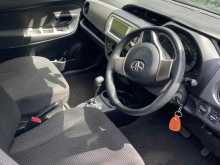 https://riyasewana.com/uploads/toyota-vitz-614344722873.jpg