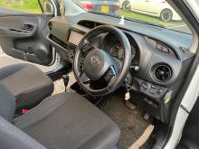 https://riyasewana.com/uploads/toyota-vitz-61752456814.jpg