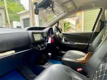 https://riyasewana.com/uploads/toyota-vitz-62001304803.jpg