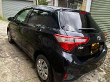 https://riyasewana.com/uploads/toyota-vitz-62005476415.jpg