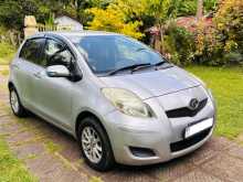 https://riyasewana.com/uploads/toyota-vitz-6220708305.jpg