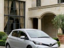 Toyota Vitz 2015 Car