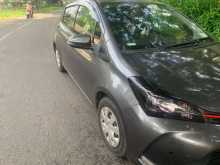 https://riyasewana.com/uploads/toyota-vitz-7748304033.jpg