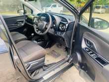 https://riyasewana.com/uploads/toyota-vitz-794658926.jpg