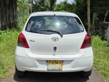 https://riyasewana.com/uploads/toyota-vitz-8-18140426724.jpg