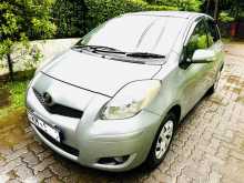 Toyota Vitz 2007 Car