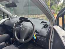 https://riyasewana.com/uploads/toyota-vitz-8-2008-27260712694.jpg