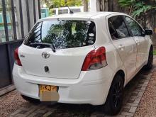 https://riyasewana.com/uploads/toyota-vitz-8-210032017363.jpg