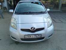 Toyota VITZ 2007 Car