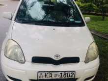 Toyota VITZ 2002 Car