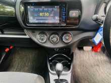 https://riyasewana.com/uploads/toyota-vitz-810352022623.jpg