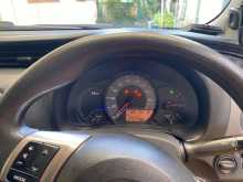 https://riyasewana.com/uploads/toyota-vitz-81402164233.jpg