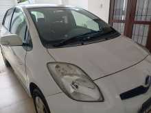 Toyota VITZ 2008 Car