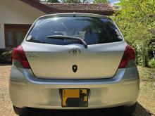 https://riyasewana.com/uploads/toyota-vitz-81700276584.jpg