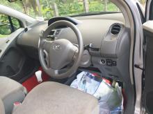 https://riyasewana.com/uploads/toyota-vitz-819400917793.jpg