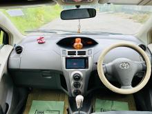 https://riyasewana.com/uploads/toyota-vitz-87141517125.jpg