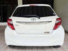 https://riyasewana.com/uploads/toyota-vitz-8838164163.jpg