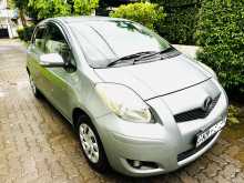 https://riyasewana.com/uploads/toyota-vitz-8air-2007-257484312152.jpg