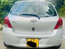 https://riyasewana.com/uploads/toyota-vitz-8air-71550374493.jpg