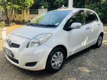 https://riyasewana.com/uploads/toyota-vitz-910135024421.jpg