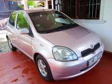 Toyota Vitz 2000 Car