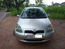 Toyota Vitz 2000 Car