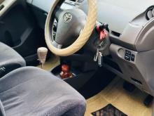 https://riyasewana.com/uploads/toyota-vitz-car-129490117016.jpg