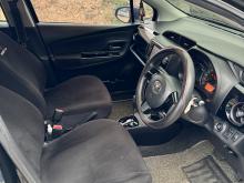 https://riyasewana.com/uploads/toyota-vitz-edition-121314817855.jpg