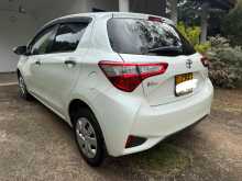 https://riyasewana.com/uploads/toyota-vitz-edition-1322191522893.jpg