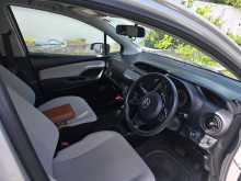 https://riyasewana.com/uploads/toyota-vitz-edition-15113145675.jpg