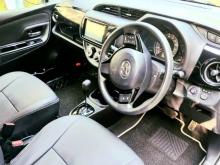 https://riyasewana.com/uploads/toyota-vitz-edition-15704396804.jpg