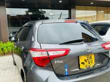 Toyota Vitz 2017 Car