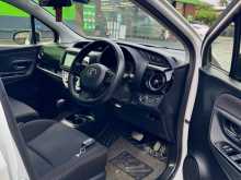 https://riyasewana.com/uploads/toyota-vitz-edition-2018-1514053512113.jpg