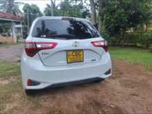 https://riyasewana.com/uploads/toyota-vitz-edition-2018-1611413012492.jpg