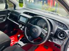 https://riyasewana.com/uploads/toyota-vitz-edition-2018-2319131812844.jpg