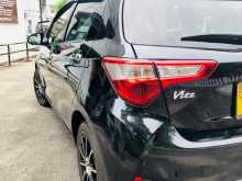 https://riyasewana.com/uploads/toyota-vitz-edition-2018-2814235412452.jpg