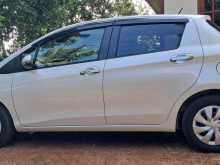 https://riyasewana.com/uploads/toyota-vitz-edition-2018-2910575212292.jpg