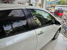 https://riyasewana.com/uploads/toyota-vitz-edition-23921246854.jpg